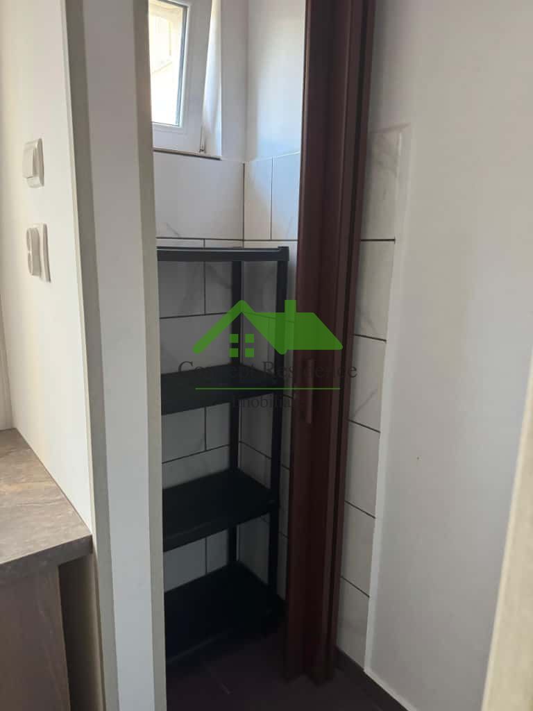 Apartament 3 camere - Traian , zona Garii - Poză 11