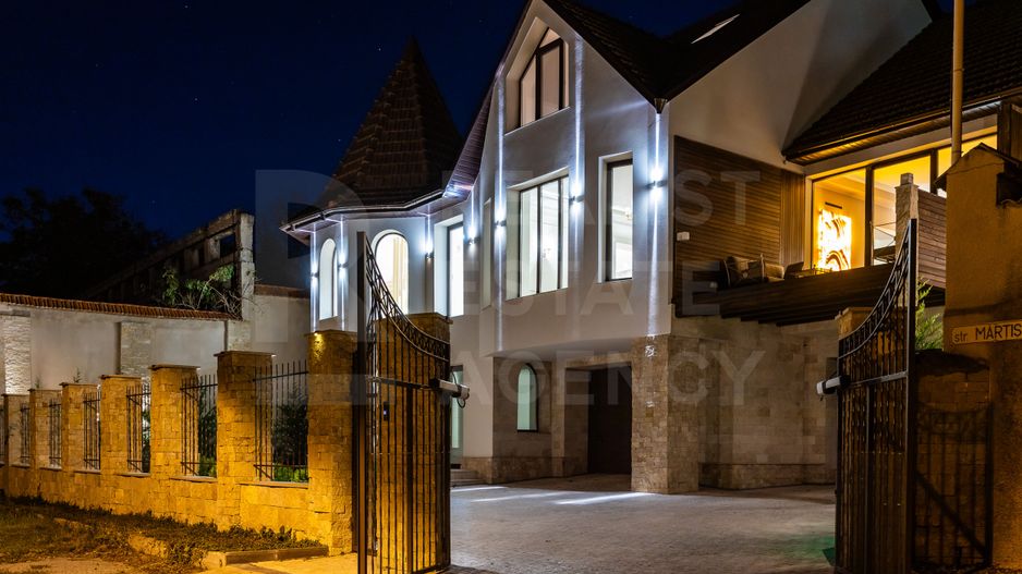 Vânzare,casă, 3 nivele, str. Mărțișor, Telecentru. - Poză 121