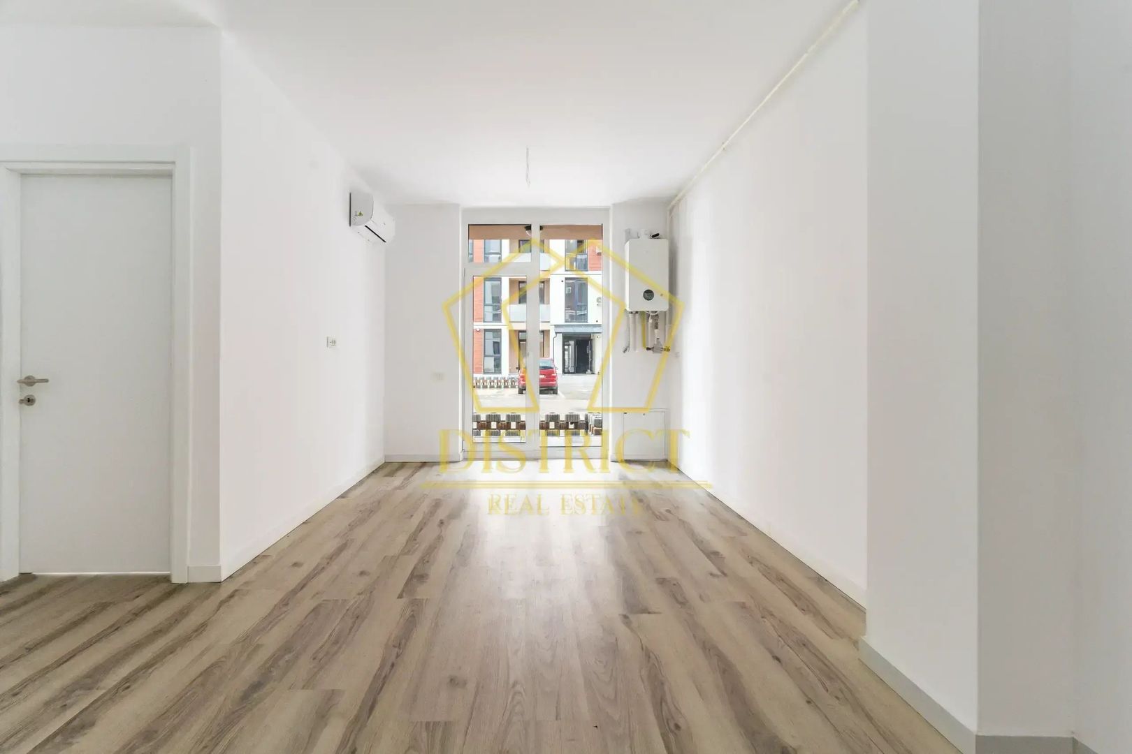 COM 0% Apartamente noi cu 1 camera, predare 2027 | Torontalului - Poză 1