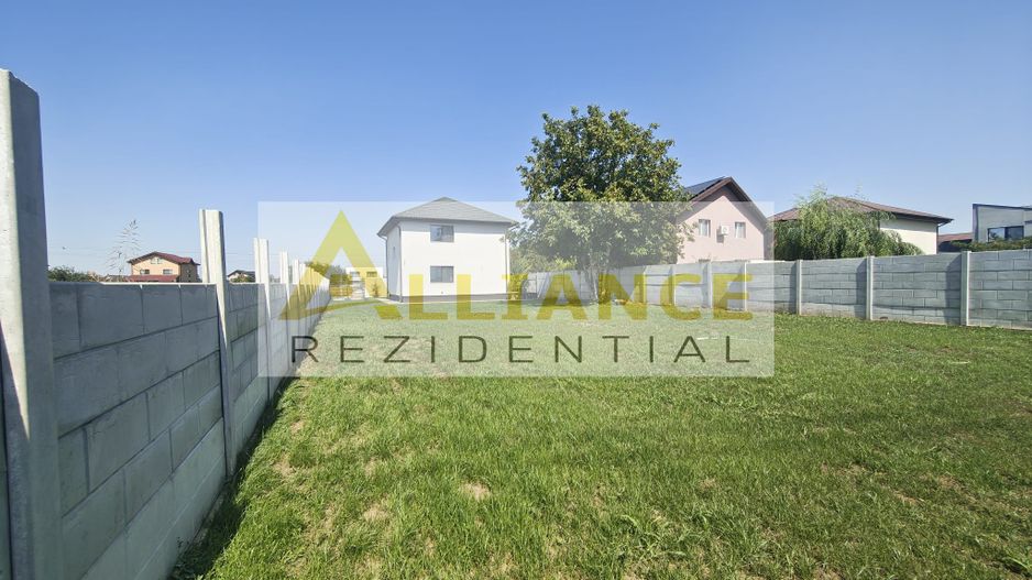 Vila de vanzare-4 camere-TEREN 760 MP-500 M de STV - Poză 3