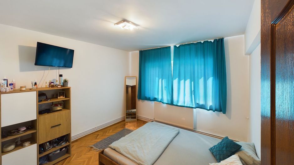 Apartament cu 2 camere în zona 300, Micălaca - Poză 1