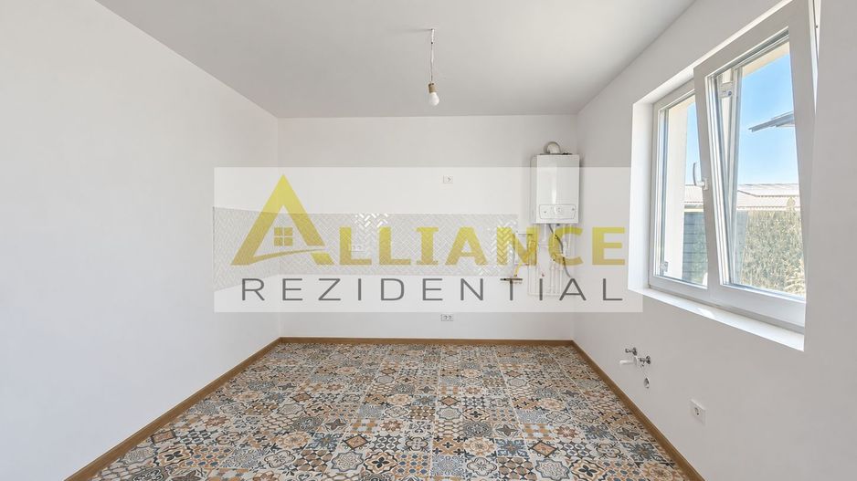 Vila individuala-5 camere- beci-pod-incalzire pardoseala-placa beton - Poză 3