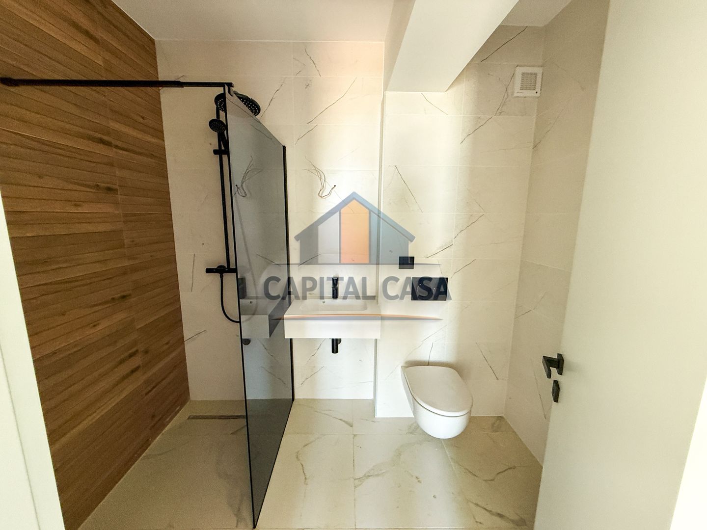 Apartament cu 4 camere, finisaje de Lux, Sector 3 - Poză 9