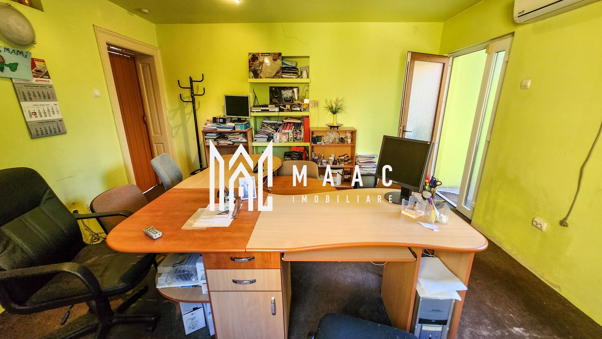 Spatiu birouri 10 camere I 3 cladiri I Lupeni - Poză 2