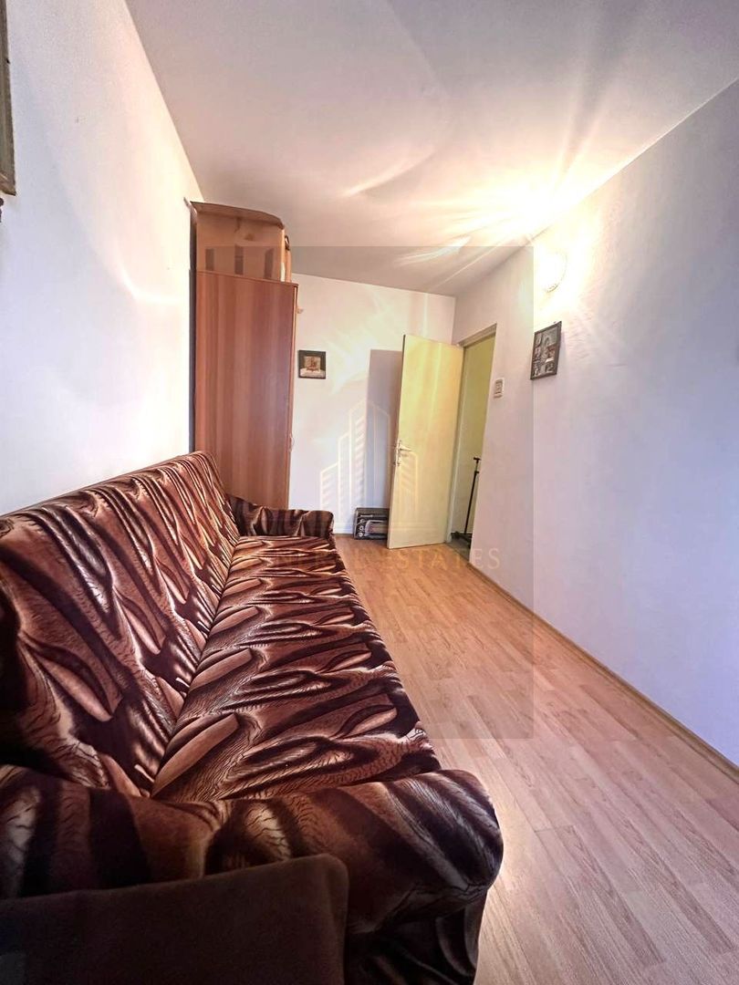 Apartament cu 3 cam ideal pentru locuit sau investiție Cartier Noua - Poză 2