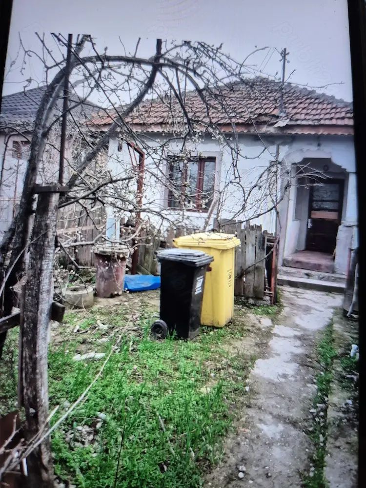 Vânzare casă tradițională – Cartierul Romanești - Poză 3