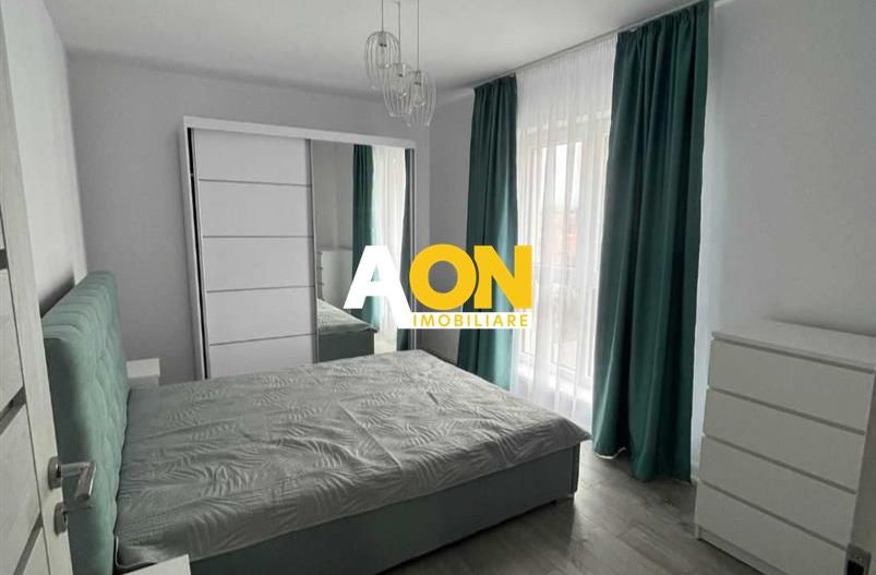 Apartament cu 3 Camere, 2 Bai, Etaj, 2 Zona Ultracentrala - Poză 2
