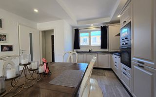 Cosmopolis - Vila N pe Colt cu 2 Dormitoare Mobilata si Utilata - Poză 4