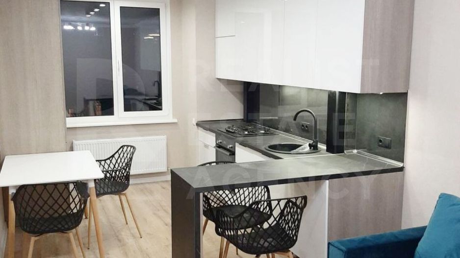 Chirie, apartament, 1 cameră,  strada Pietrăriei, Centru - Poză 1