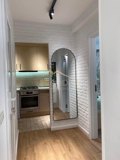 Ultra-central Premium | 2 camere Sala Palatului | Proaspăt renovat |Mobilat NOU - Poză 5