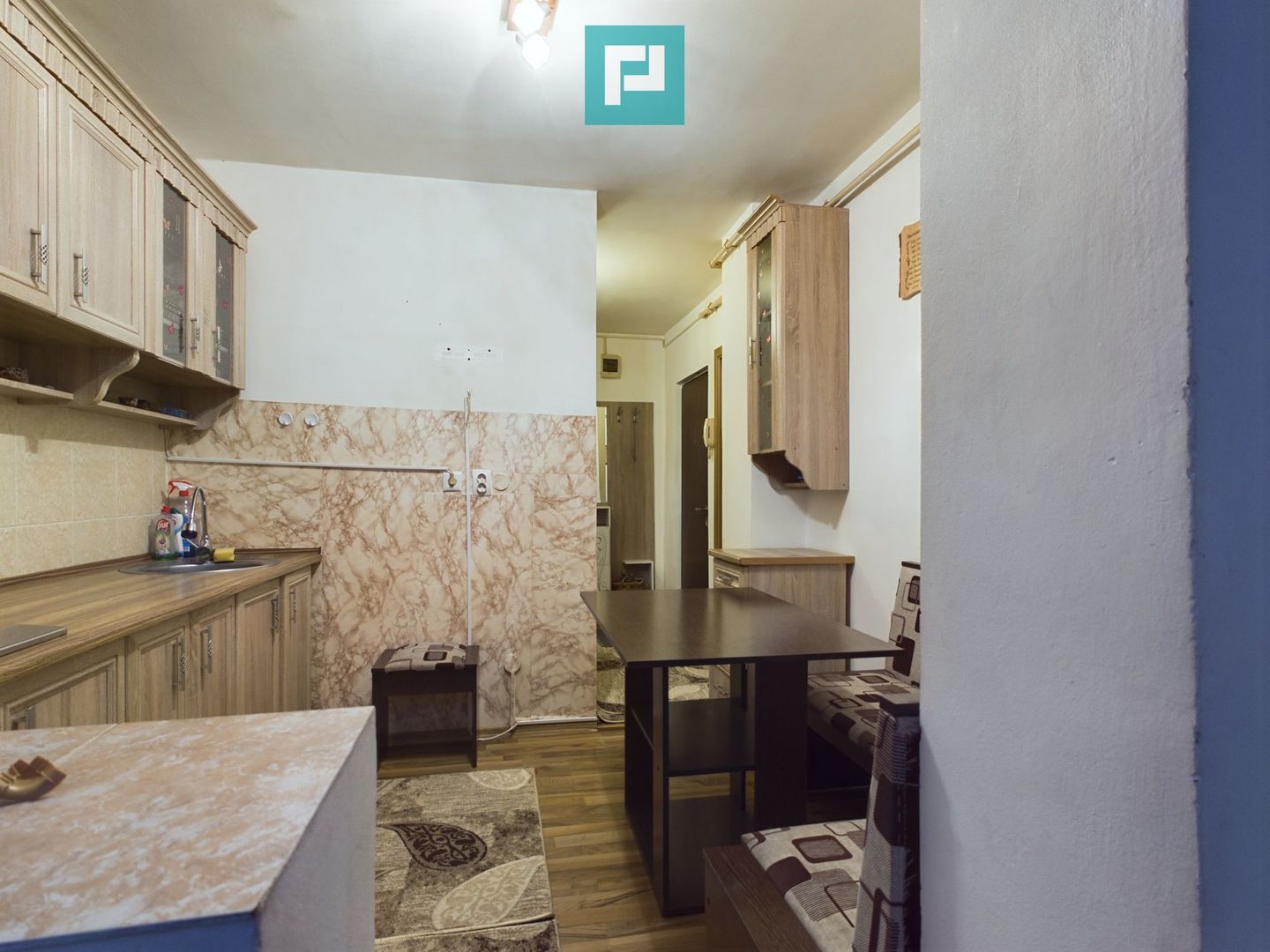 Apartament cu 3 camere de închiriat zona 300 - Poză 2