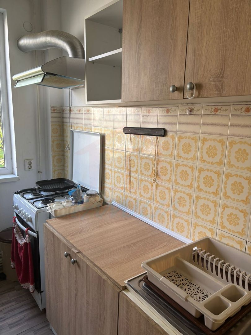 Inchiriere apartament semidecomandat 2 camere, Mazepa 1 - Poză 3
