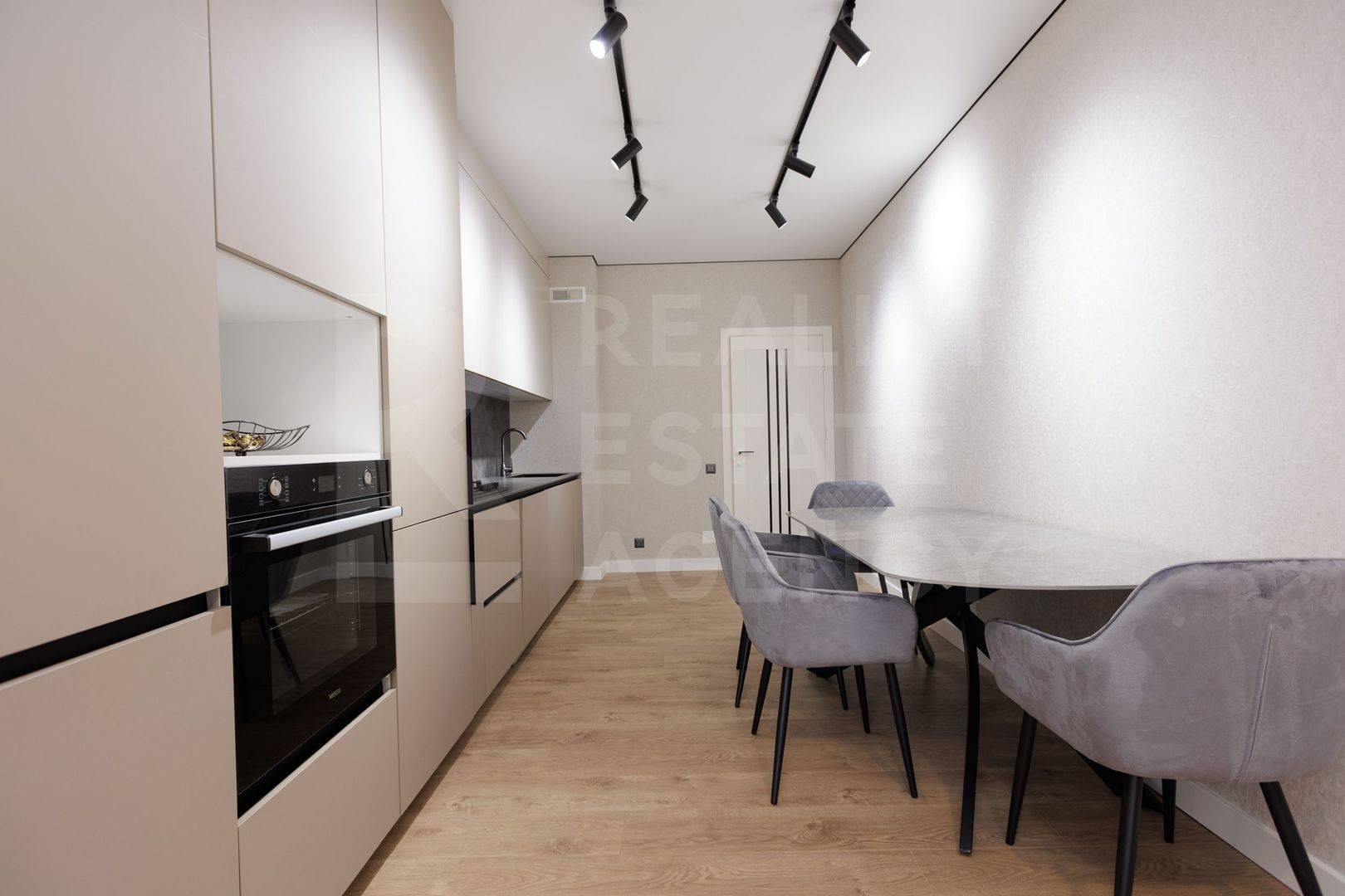 Vânzare, apartament, 2 camere, str. Iurie Babei, Botanica. - Poză 16