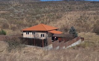 Casa la rosu de vânzare sau schimb cu apartament în Tg Mureș - Poză 4