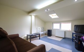 Casa de vanzare 12 camere | 2 constructii - Business, Rezidential | PH - Poză 11