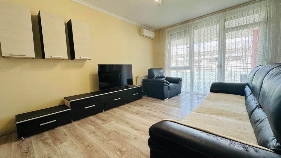 Apart. 3 camere, Ared R 18 pe str. Tudor Vladimirescu - Oradea - Poză 1