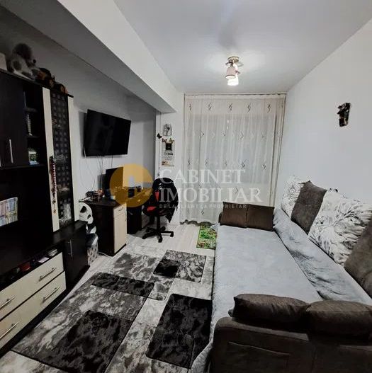 Etajul 1 Cug 2 Camere Decoamdat - Poză 5