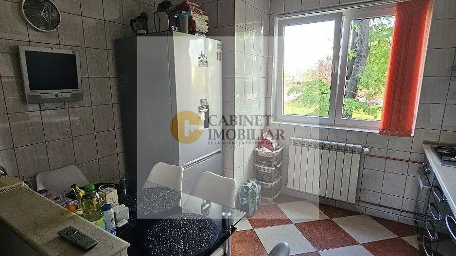 3 Camere - 60MP | Decomandat | 1/4 | Credit | Crangasi - Poză 4