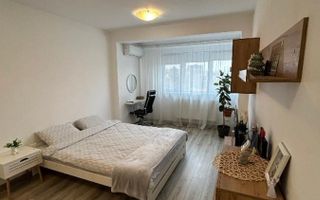 Apartament la  mansarda mobilat  si utilat in zona Buziasului - Poză 4