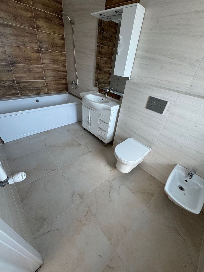 Individuala Otopeni, Odaile, curte MARE, 6 CAMERE - Poză 14