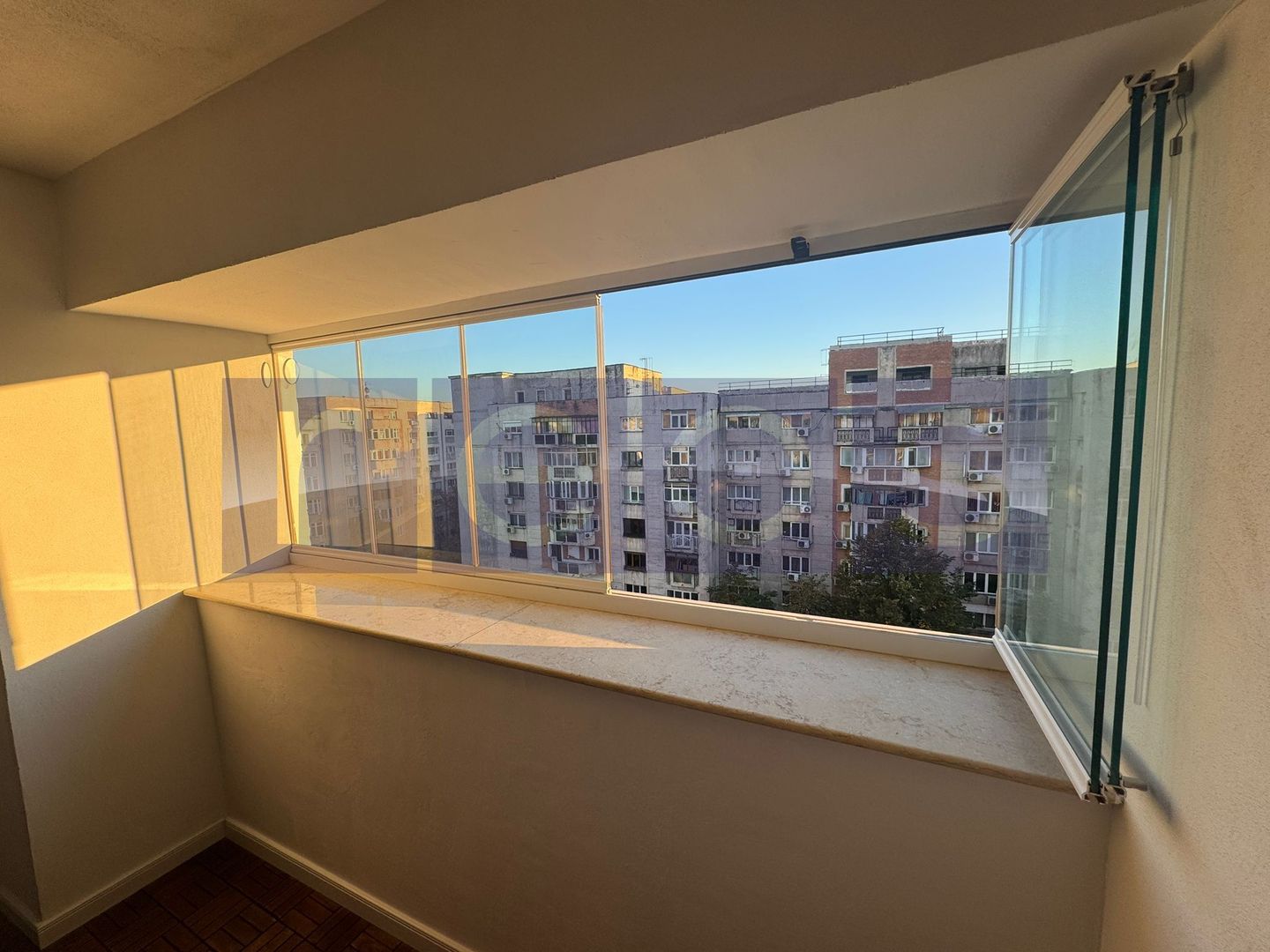 VANZARE 3 CAMERE DECOMANDAT - Calea Calarasilor-Matei Basarab - Poză 14