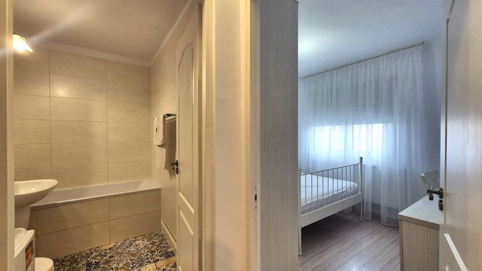 Zona Spitalul Judetean, apartament renovat complet - Poză 15