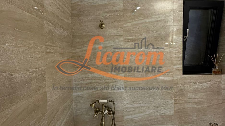 Duplex la cheie P+1+M in Loc.Alexandria,jud Teleorman,pret 190000Euro - Poză 4