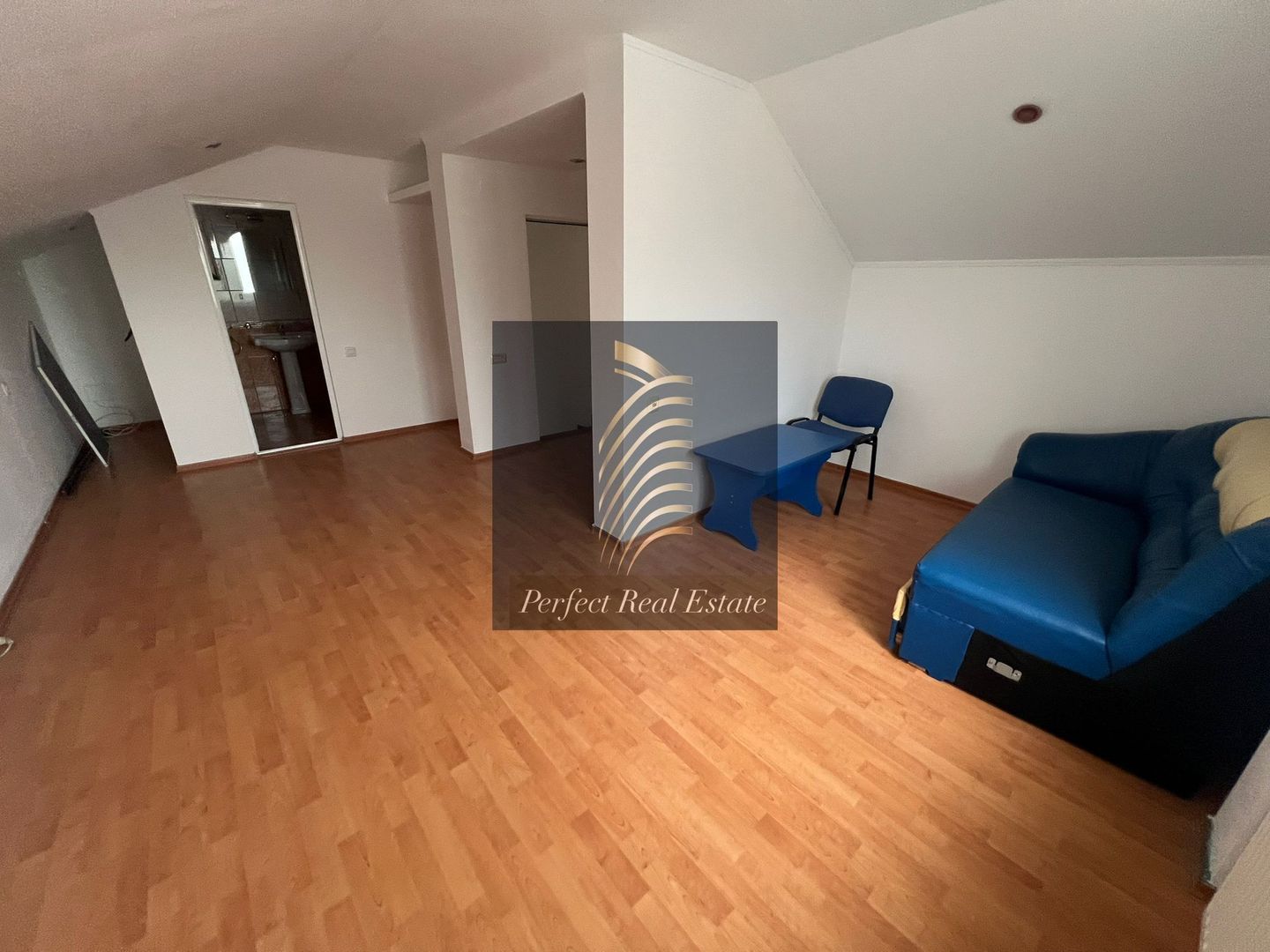 De închiriat în exclusivitate – clădire multifuncțională - Poză 3