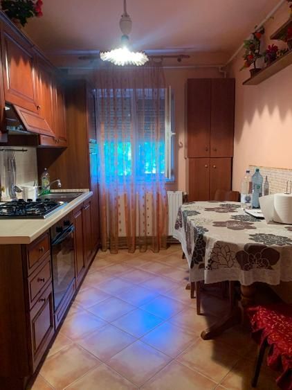 BRASADAS vinde ap 2 cam etaj 1/10 în Micro 14. - Poză 3