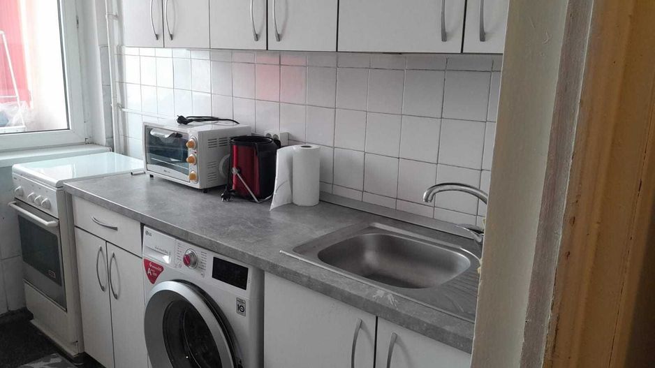 Închiriere Apartament cu 2 camere, etaj 7, balcon mare, langa metrou Obor - Poză 4