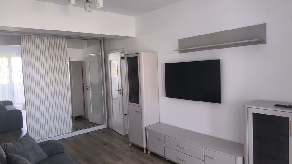 De Inchiriat Apartament 2 camere Superb- Zona Berceni Prima Inchiriere - Poză 1