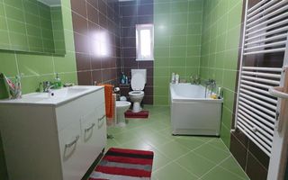 Casa 10 camere, 1000 mp teren, la asfalt, Barabant - Poză 16