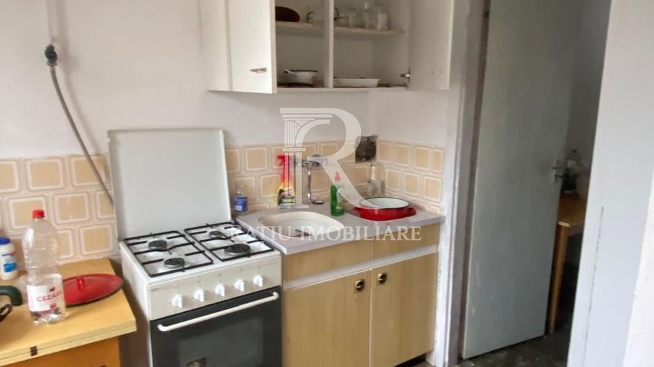 Casă din cărămidă | Teren 2000 mp|Anexe tradiționale | Bojt - Poză 24