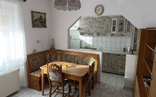 BRASADAS vinde casa 3 cam DUPLEX intrare separată. - Poză 6