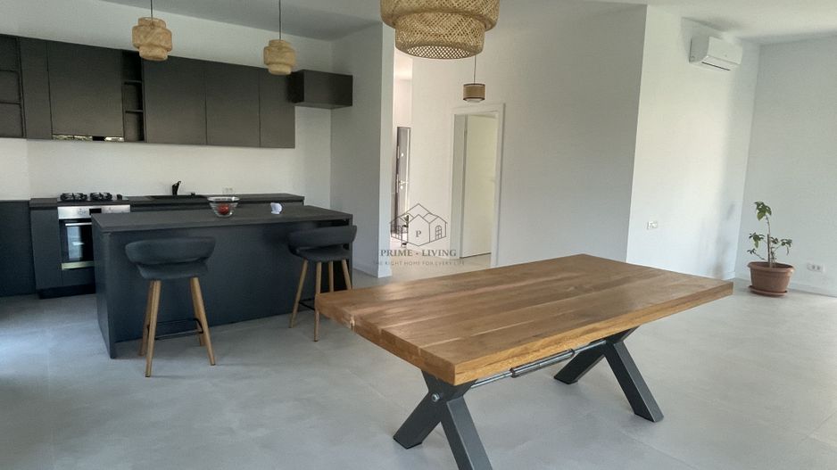 VILA NOUA SI MODERNA CU 5 CAMERE LA INCHIRIERE IN OTOPENI - Poză 2