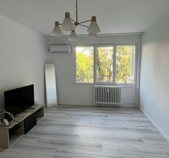 Apartament 2 camere zona Trapezului - metrou 1 Decembrie 1918 - Poză 1