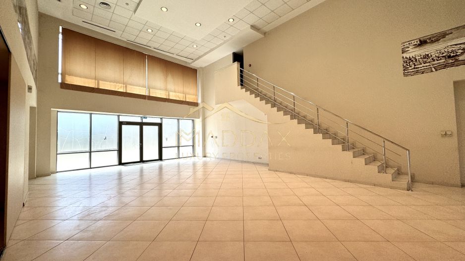 Spatiu comercial stradal *184mp* + curte *260mp* // Cotroceni - Poză 1