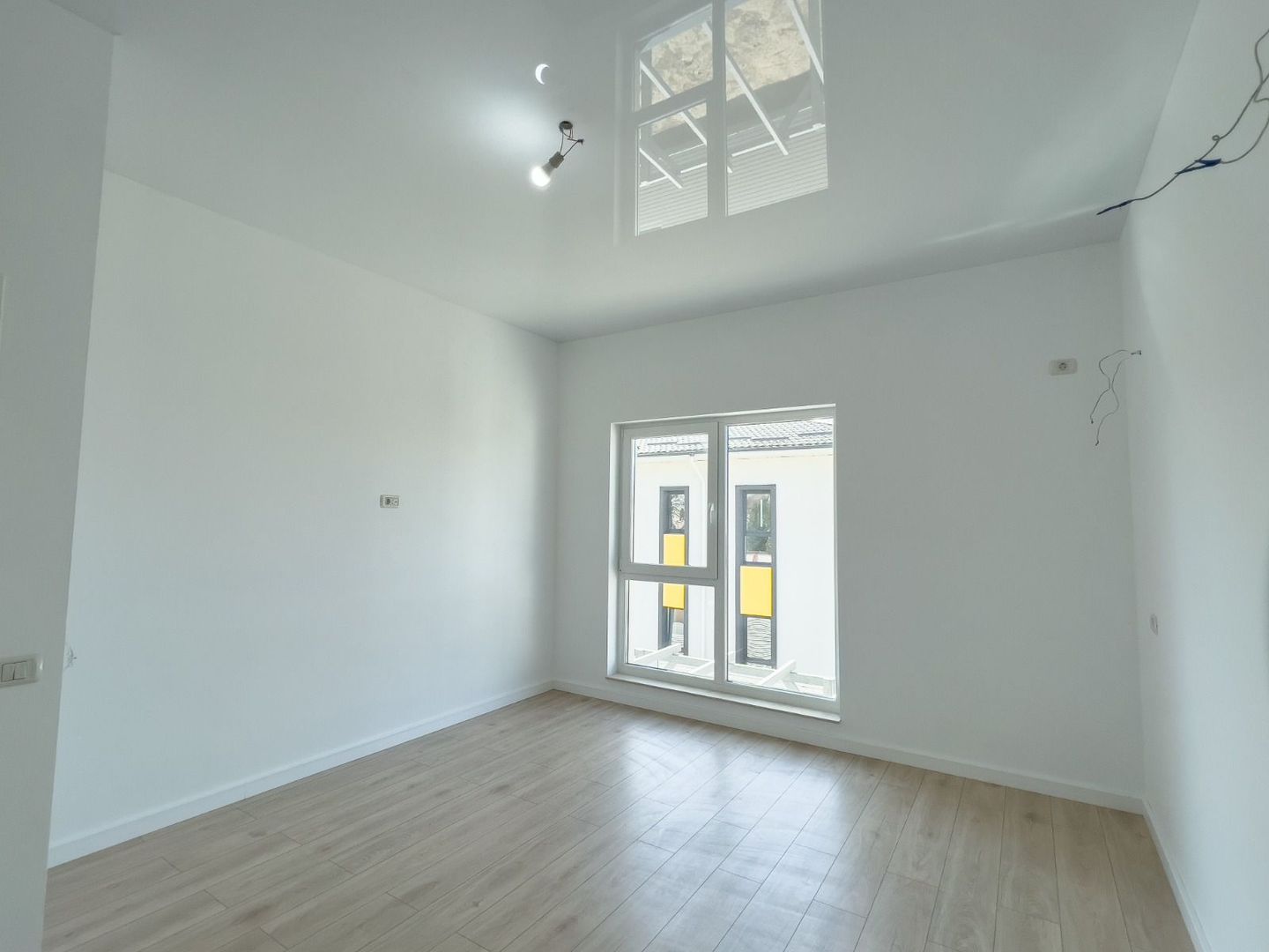 Individuala 146m2 utili, 450 curte, CENTRAL Tunari, 0% comision - Poză 16