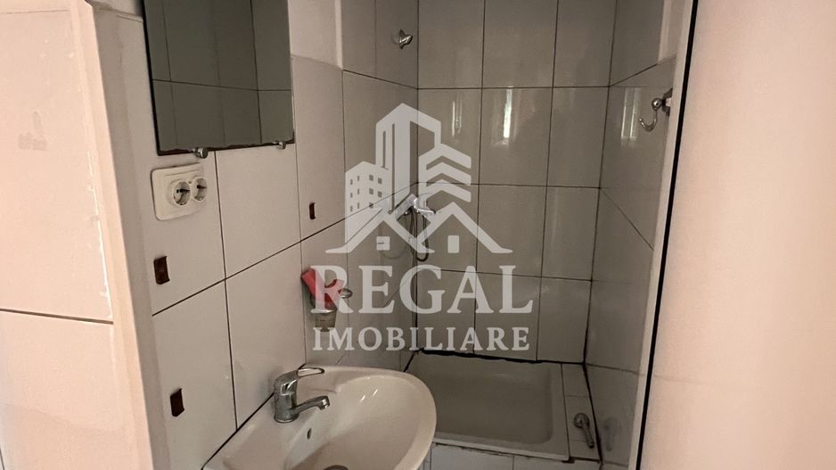 Casă de închiriat – zona Buituri - 6 camere - Poză 11