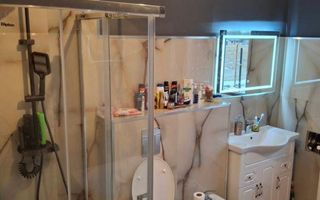 De vanzare casa in Curtesti - Poză 4