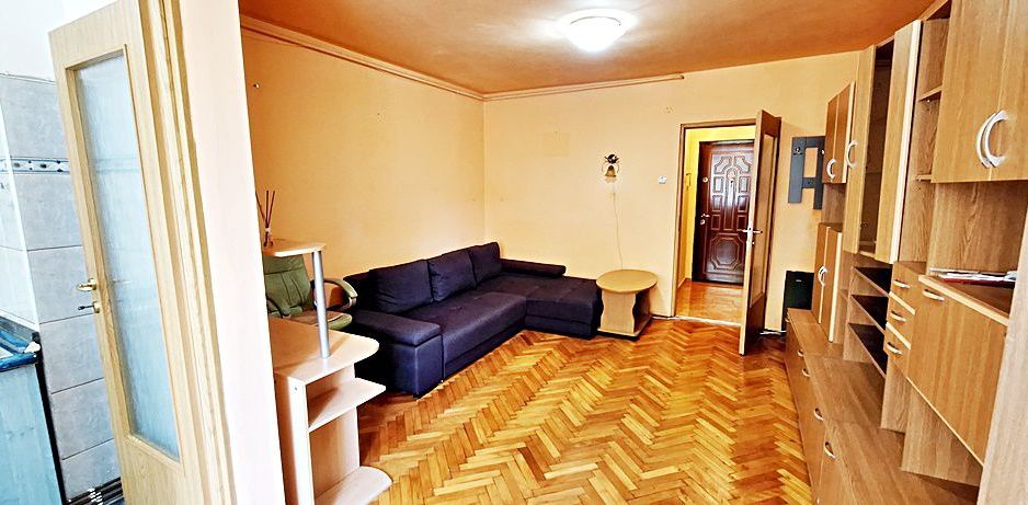 Garsoniera pe str. Soarelui, etaj 2, libera, 55000 euro - Poză 4