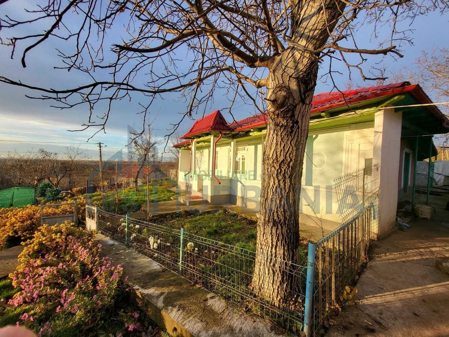 Casă și teren 1700 mp în Orzeni, Holboca (Iași) - Poză 6