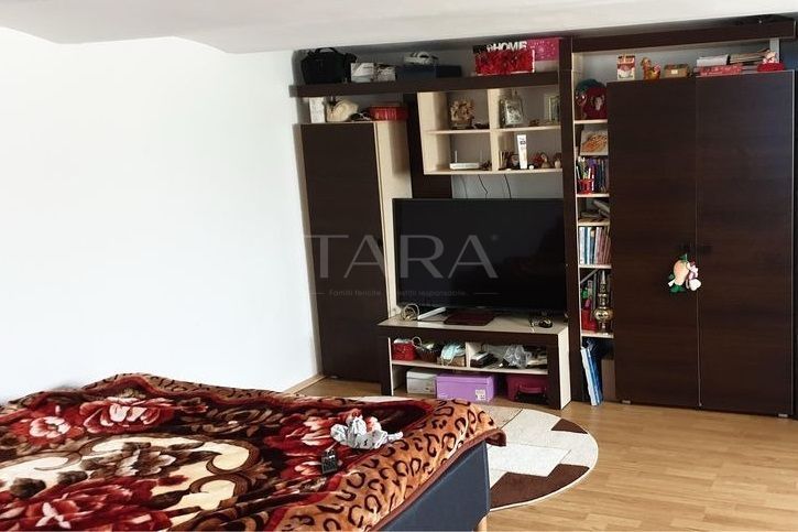 Apartament 2 camere, 50 mp utili-demisol zona Centrala - Poză 5