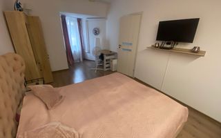 Apartament in centru vechi- Renovat complet- Pretabil investitie - Poză 5