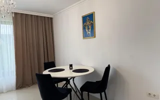 Casa mobilata si utilata , 5 camere, zona la Soare - Poză 14