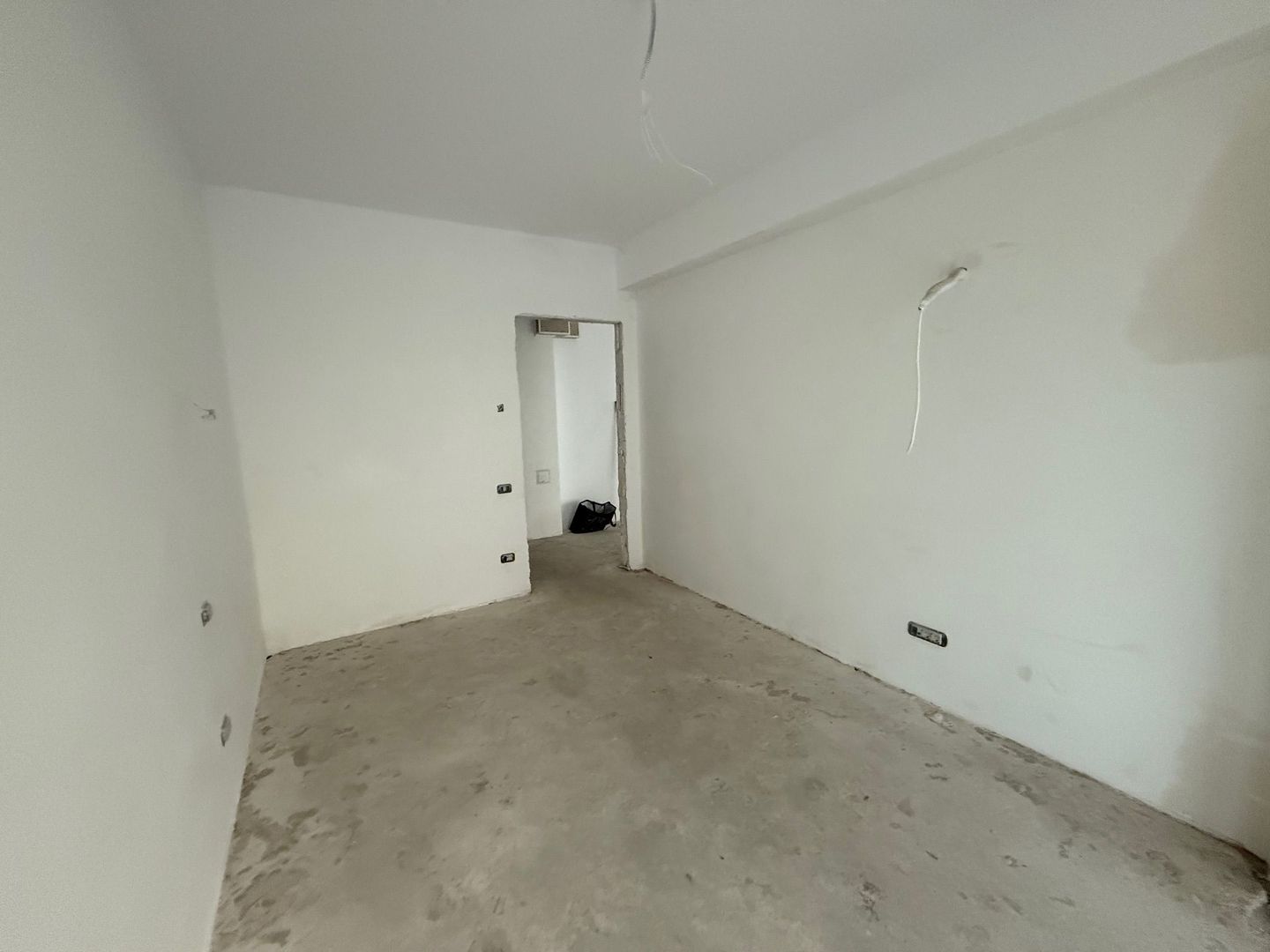 Apartament 4 Camere de Vanzare - Poză 15