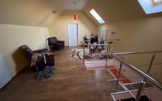 Duplex spațios cu garaj - Poză 14