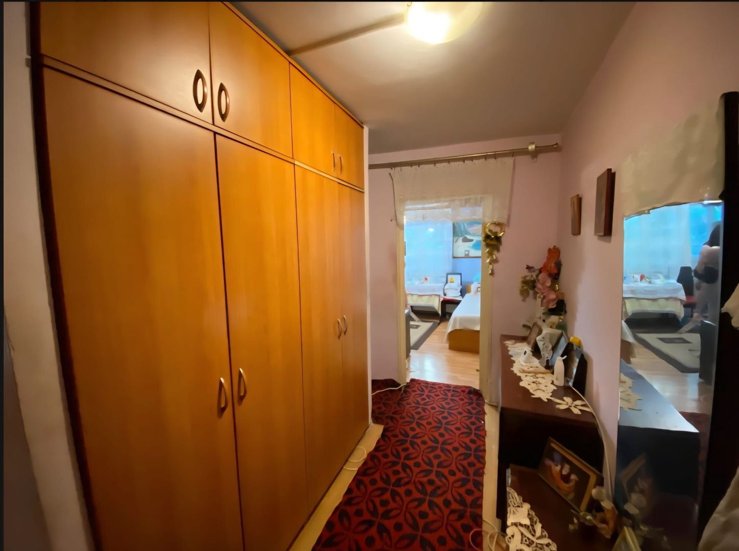 Soarelui-Gen. 30 | 1 Cameră | Etaj 2 | Centrală proprie | Balcon - Poză 6