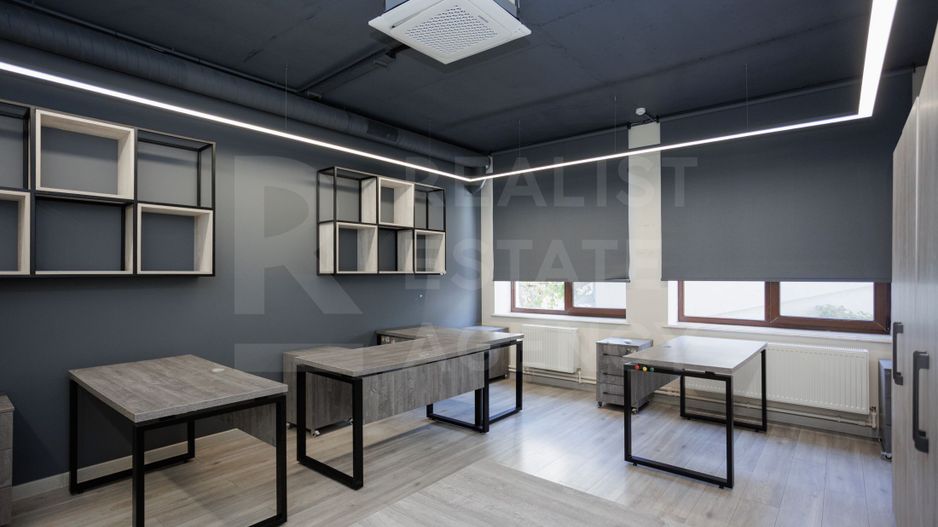 Se oferă oficiu sper chirie 270 mp, str. Petru Rareș, Centru - Poză 7
