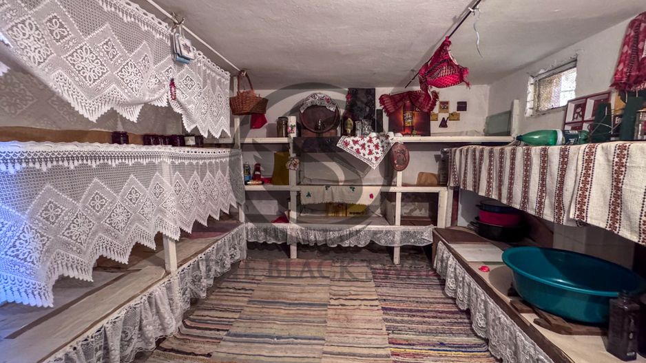 Casa cu 5 camere de vanzare  | Urlati, Prahova | Comision 0% - Poză 19